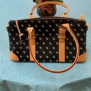 Dooney & Bourke handbag